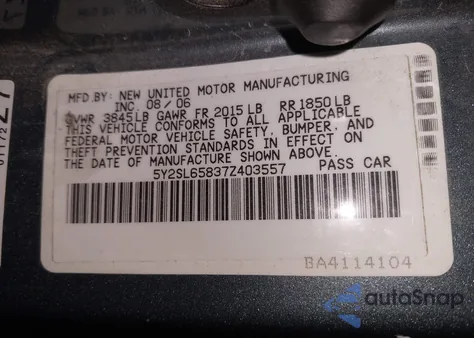 2007 Pontiac Vibe z USA, uszkodzony, nr VIN 5Y2SL65837Z403557